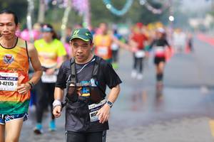 BIB: 42175
                            <button type="button" onclick="openModal(9918331)" class="btn btn-primary btn-sm float-right btn-popup" data-toggle="modal" data-target=".modal-high-quality">
                        <i class="fas fa-shopping-cart"></i> Add to Cart
                    </button>
                                            <button type="button" onclick="isThisMe(9918331, true)" class="btn btn-success btn-sm float-right btn-popup btn-isme hidden" data-toggle="tooltip" data-placement="bottom" title="นี่คือรูปของคุณใช่ไหม คลิกที่นี่เพื่อเอาเข้าอัลบั้ม">
                        <i class="fas fa-plus"></i> Add to album
                    </button>
                    <button type="button" onclick="isThisMe(9918331, false)" class="btn btn-warning btn-sm float-right btn-popup btn-isnotme hidden">
                        <i class="fas fa-ban"></i> Remove from album
                    </button>